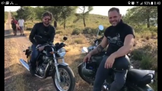 Nacho Vidal recorre en moto la travesía del Himalaya