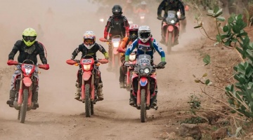 Tanzania on motorcycle the national parks on off-road